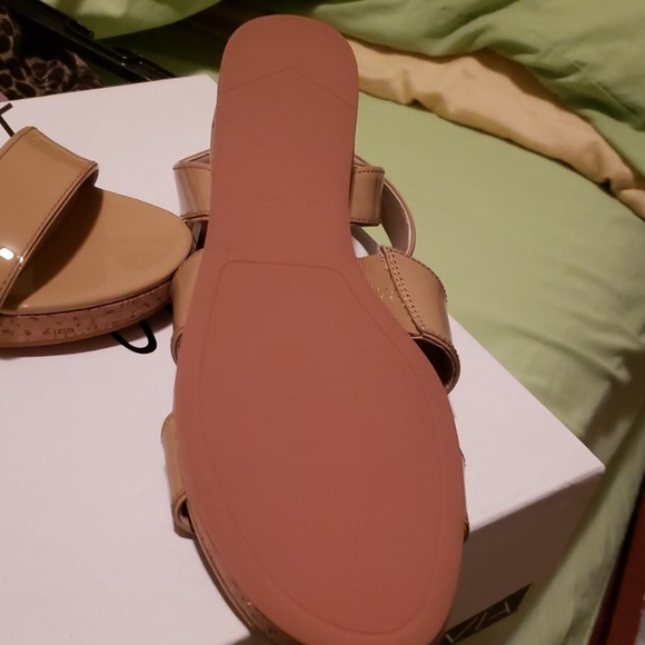 VIA SPIGA V-DIANNE - Picture 3 of 3